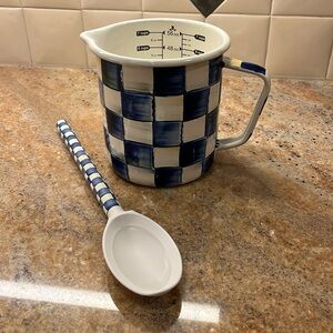 NWOT Meckenzie Childs Measuring cup and spatula